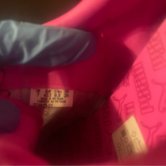 Puma Women Future Rider Bright Pink Leather Size 9.5 - Picture 5 of 5